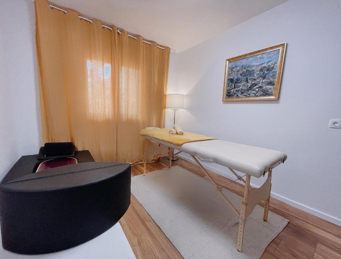 Vila Aria - Health & Wellness App Novi Vinodolski Kültér fotó